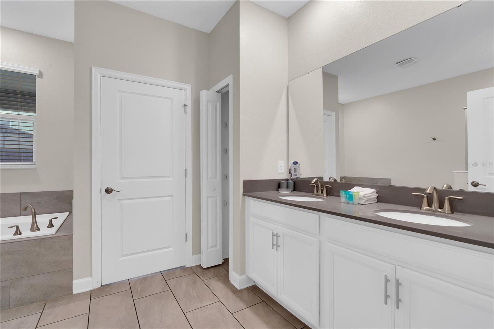 4530 NARRATIVE LN, KISSIMMEE, FL — photo 32
