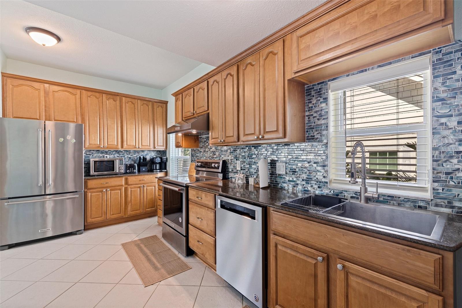 106 7TH AVE, ST PETE BEACH, FL — photo 8