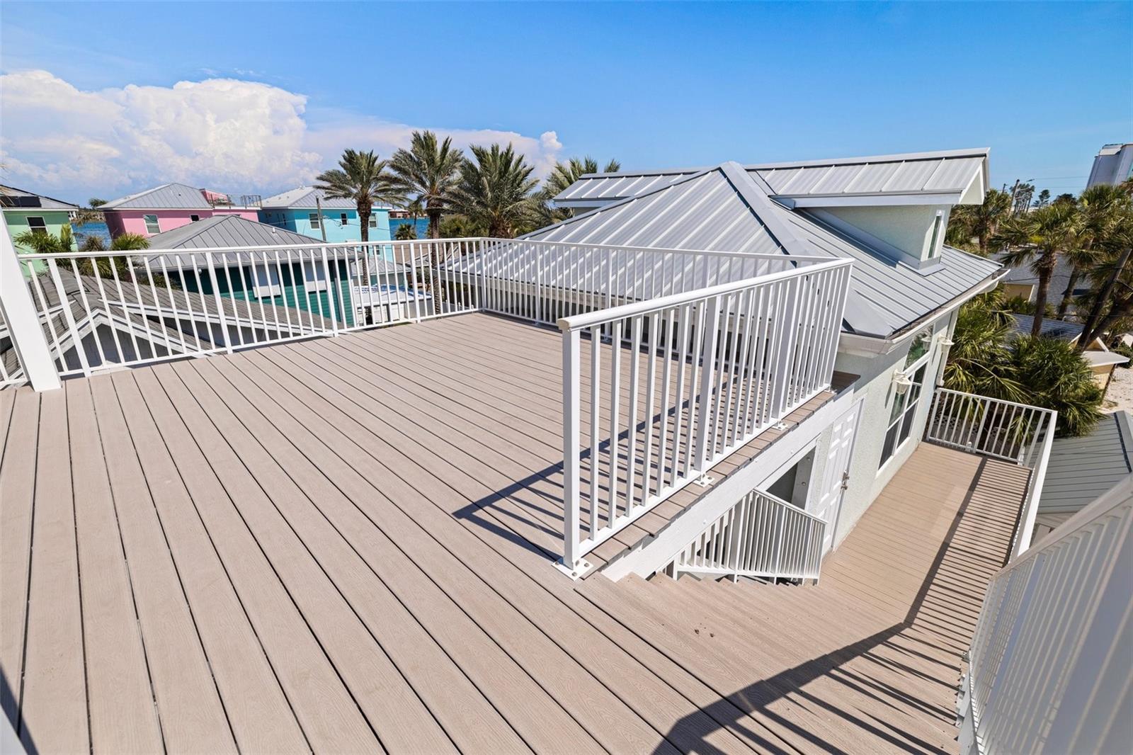 106 7TH AVE, ST PETE BEACH, FL — photo 32