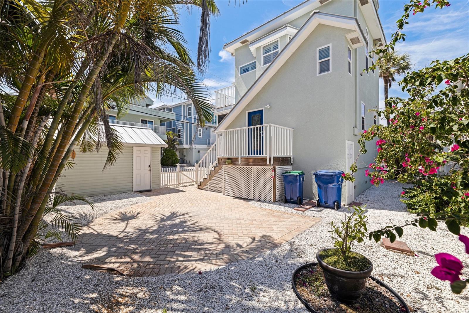 106 7TH AVE, ST PETE BEACH, FL — photo 34