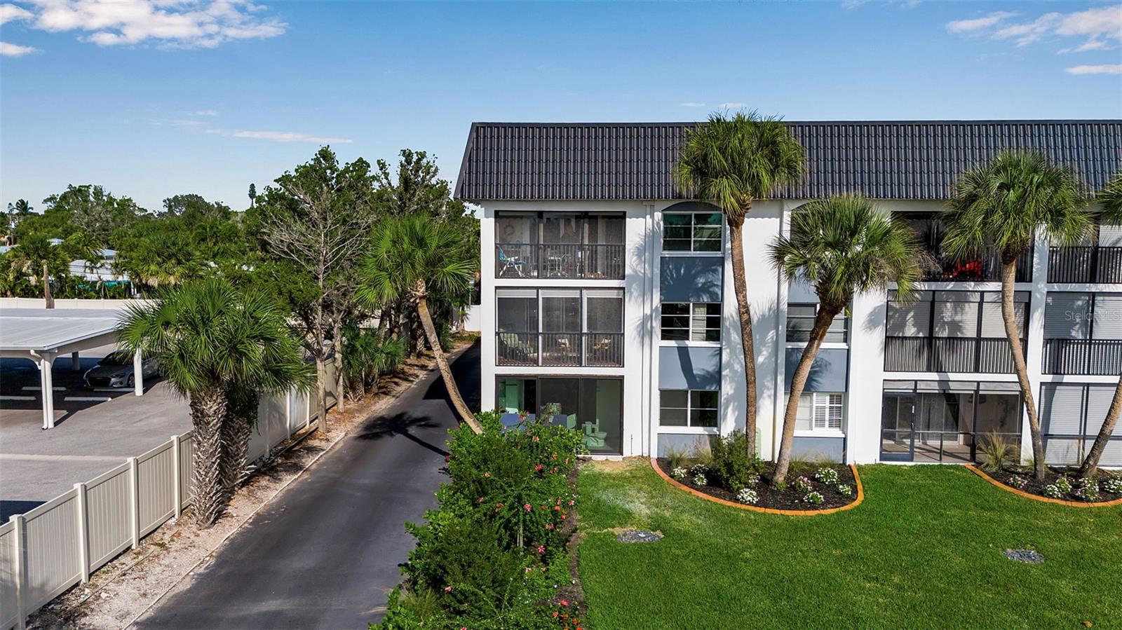 5600 BEACH WAY DR #201, SARASOTA, FL — photo 2