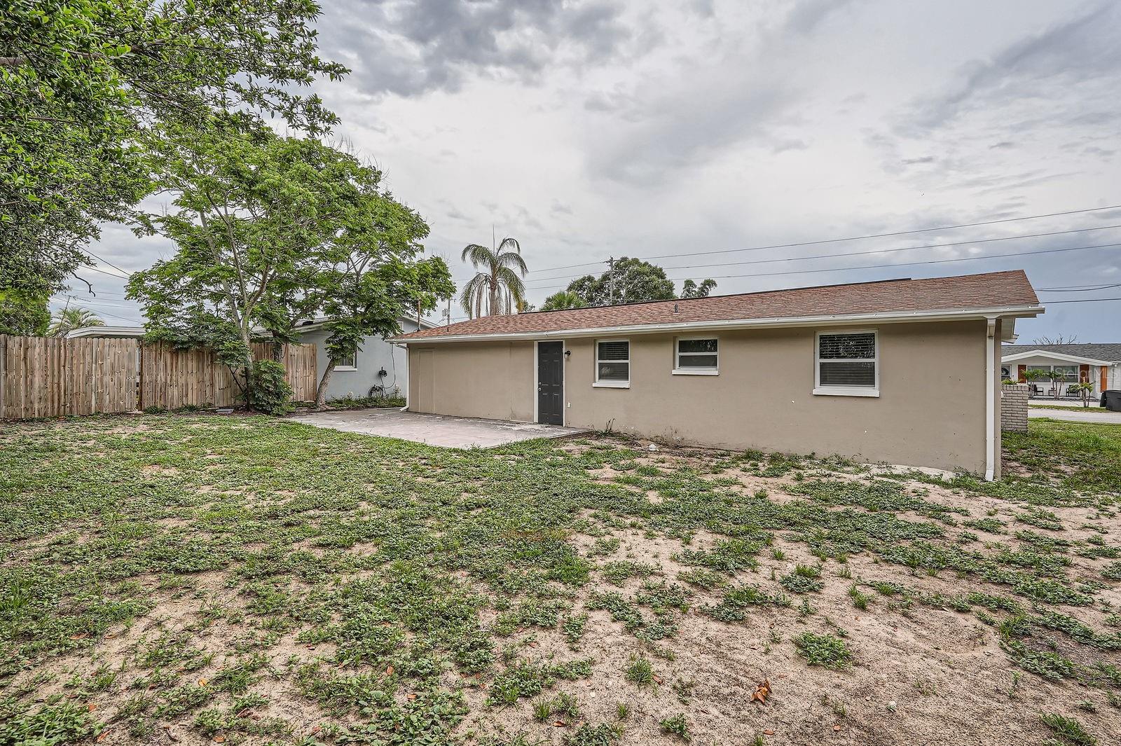 5429 FLORA AVE, HOLIDAY, FL — photo 32
