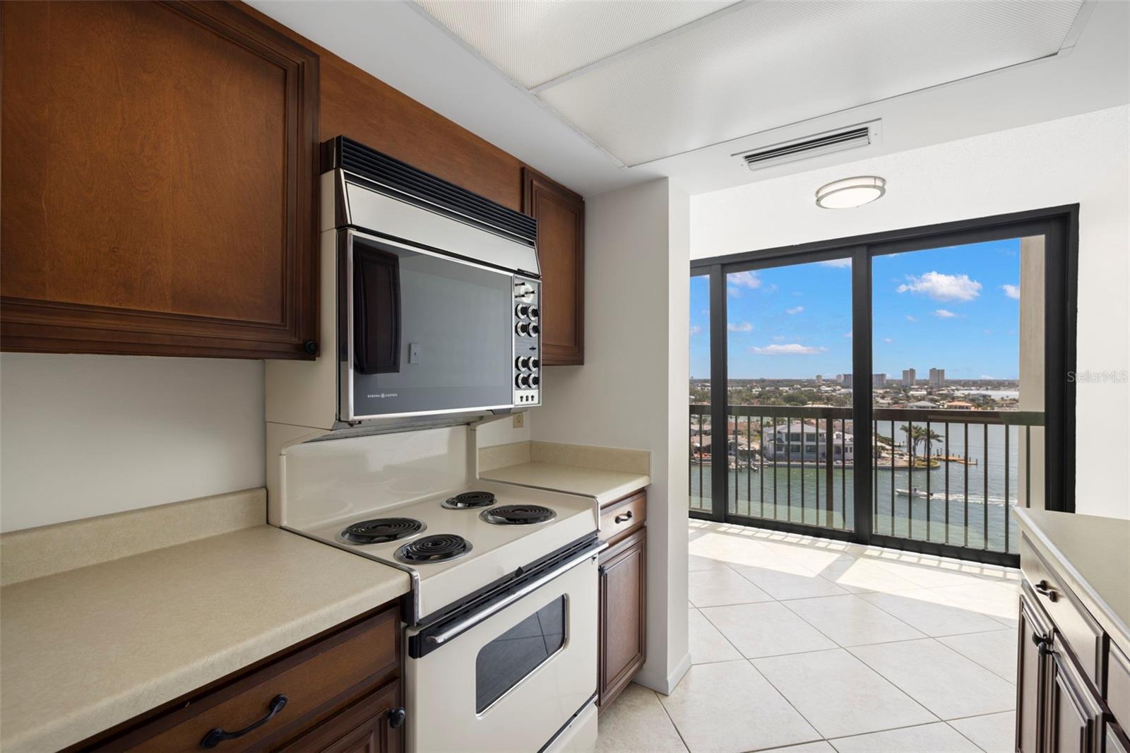 9425 BLIND PASS RD #1008, ST PETE BEACH, FL — photo 14
