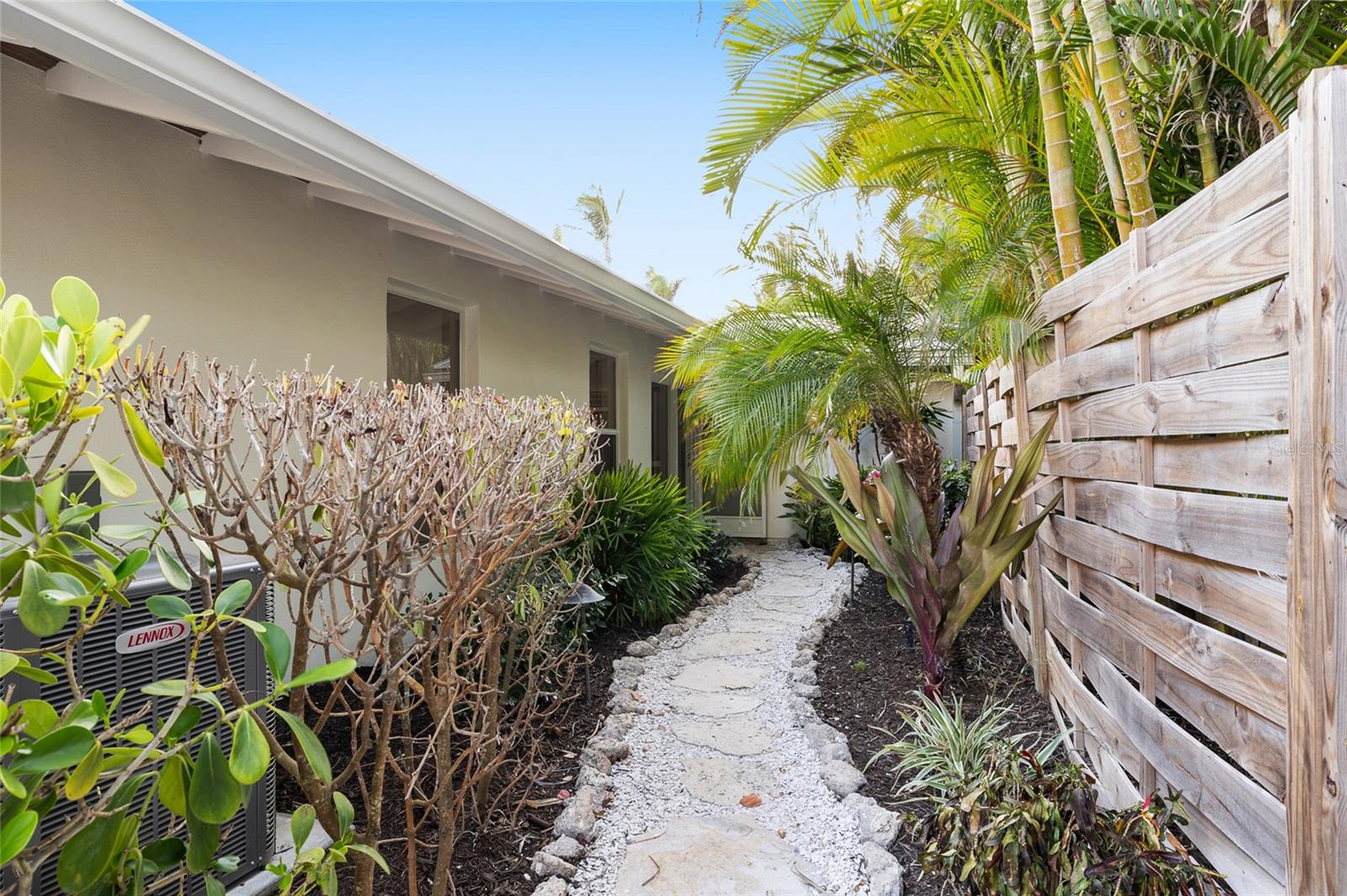 350 GILCHRIST AVE, BOCA GRANDE, FL — photo 38