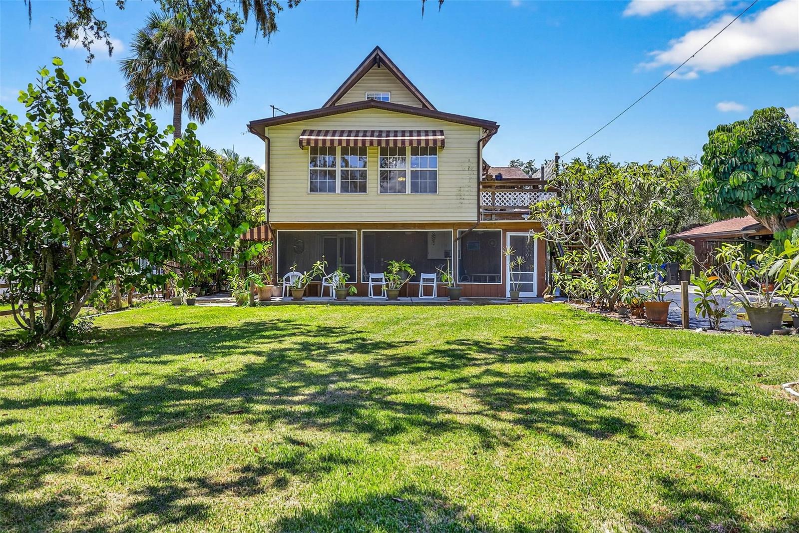 606 DICKMAN DR SW, RUSKIN, FL
