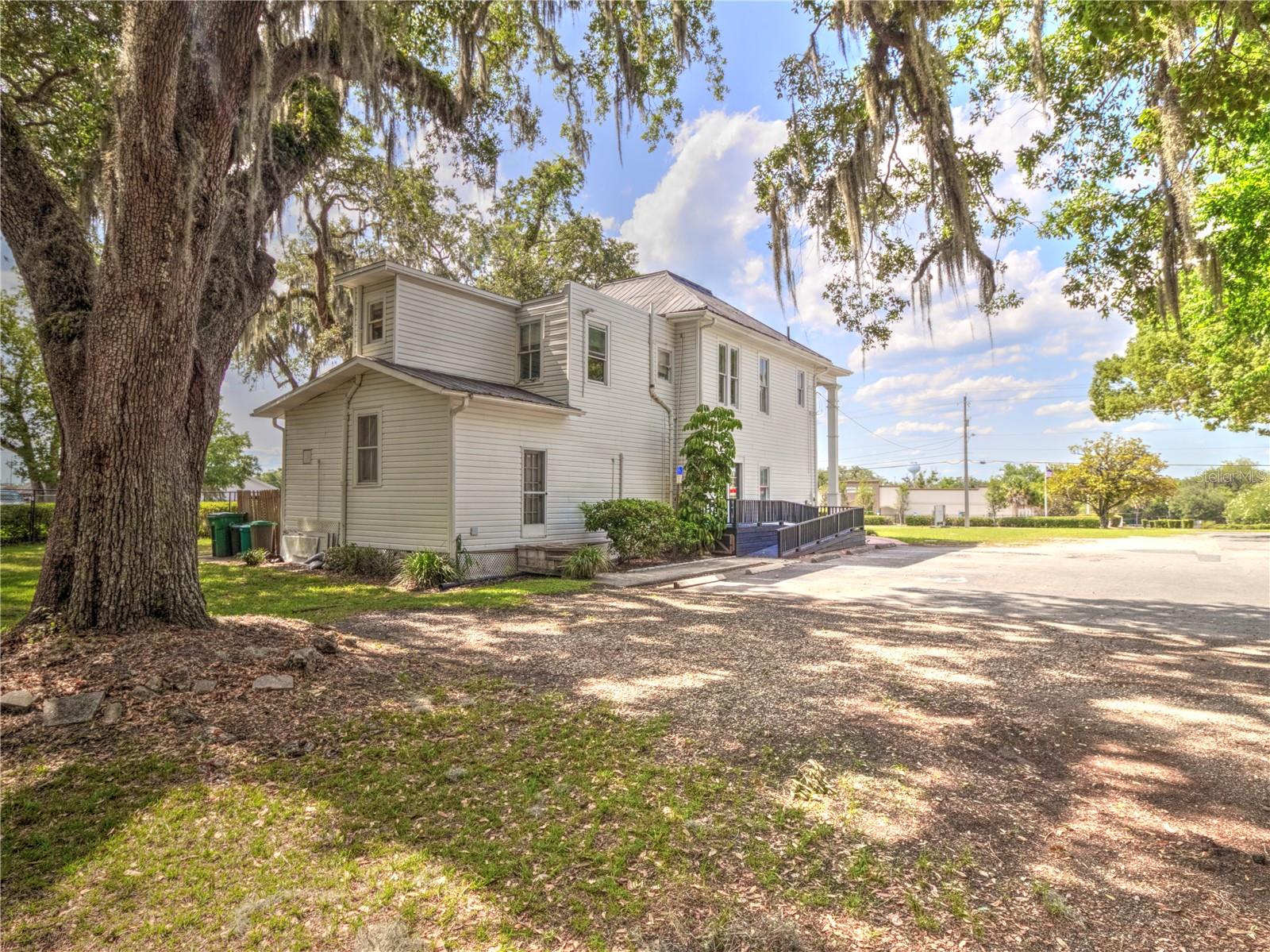 944 E SILVER SPRINGS BLVD, OCALA, FL — photo 35