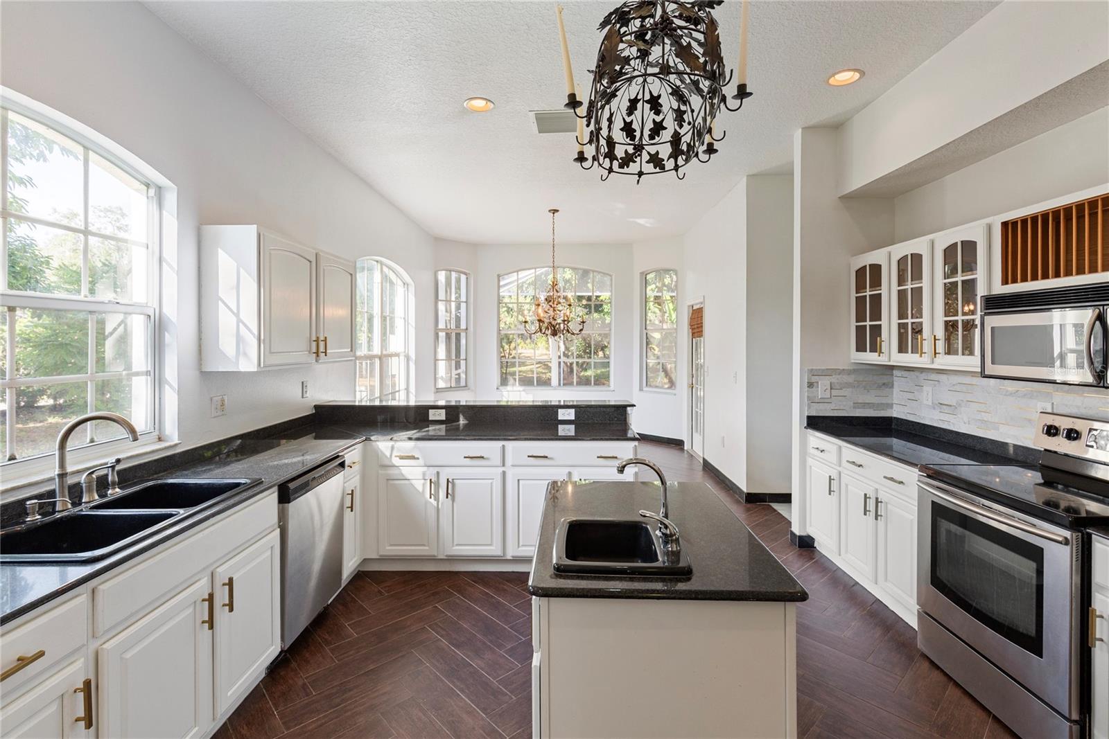 3062 SUTTON WOODS DR, PLANT CITY, FL — photo 8