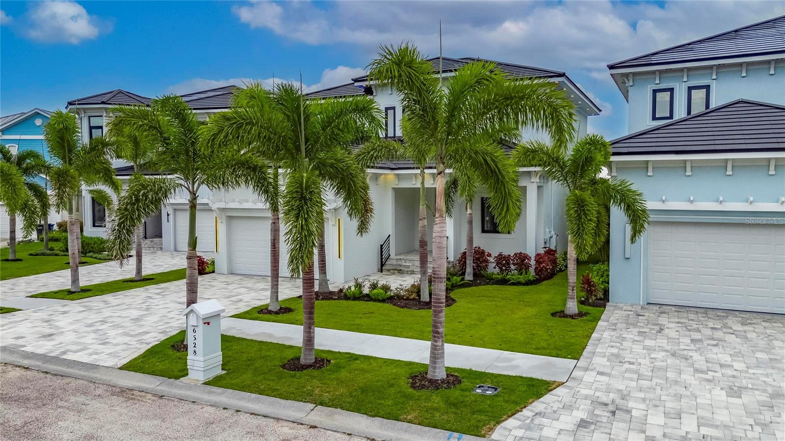 6528 SIMONE SHORES CIR, APOLLO BEACH, FL — photo 7