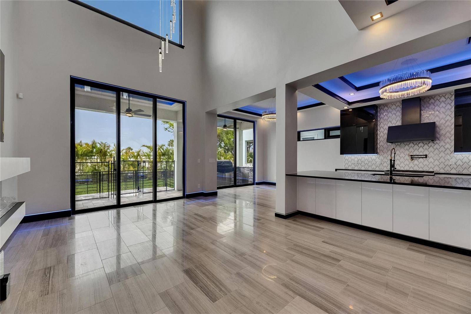 6528 SIMONE SHORES CIR, APOLLO BEACH, FL — photo 27