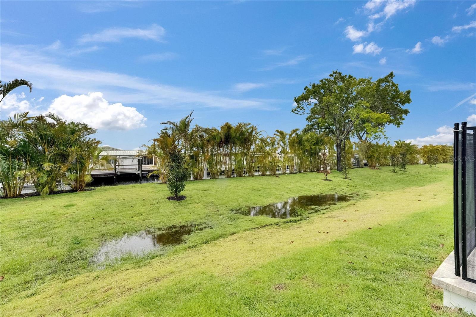 6528 SIMONE SHORES CIR, APOLLO BEACH, FL — photo 87