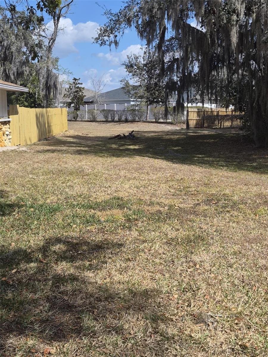 10012 LAKE LOUISA RD, CLERMONT, FL — photo 32