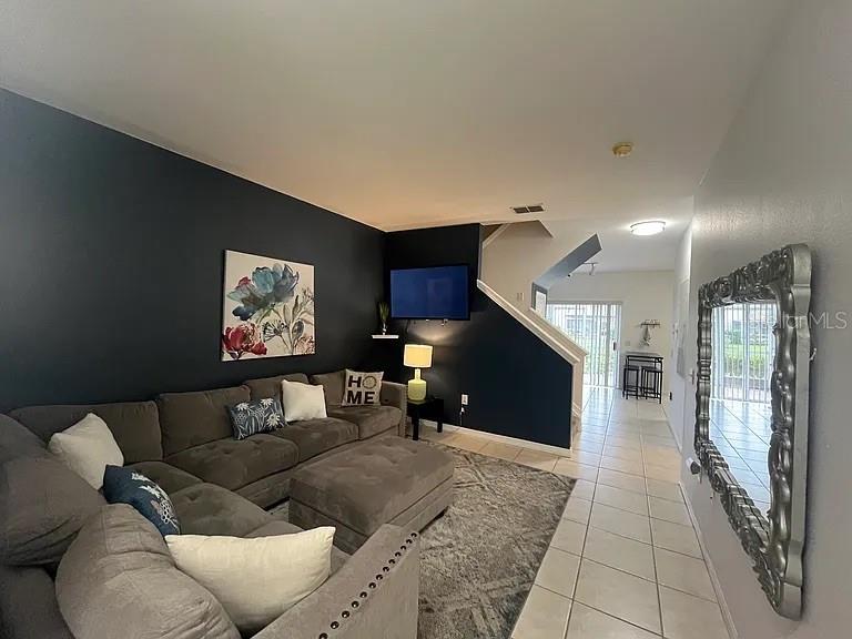 7755 PLANTATION CIR, UNIVERSITY PARK, FL — photo 4