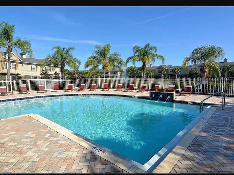 7755 PLANTATION CIR, UNIVERSITY PARK, FL — photo 11