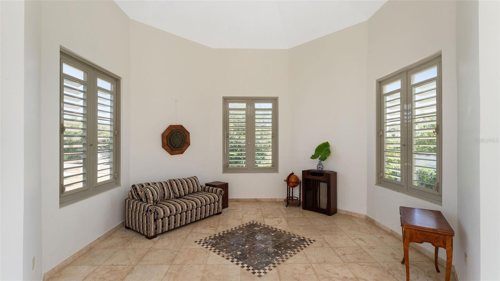 1960 OCEANIA, ISABELA, PR — photo 8