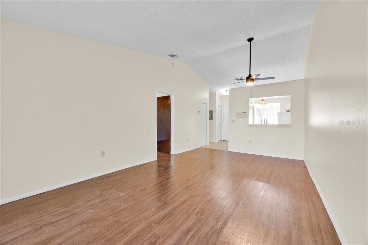 2907 PRINCE OAK CT, ST CLOUD, FL — photo 4