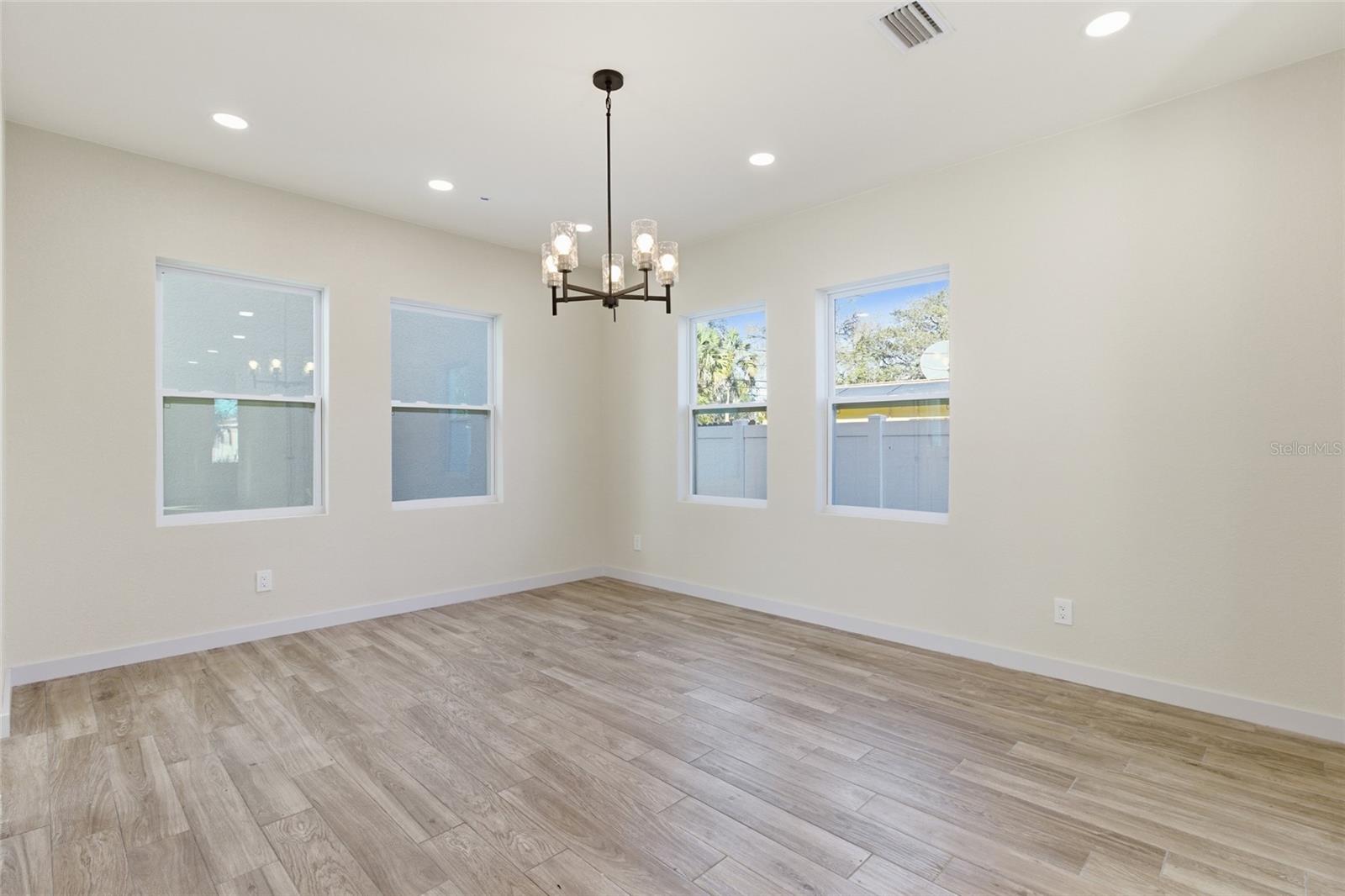 4755 11TH AVE S, ST PETERSBURG, FL — photo 15