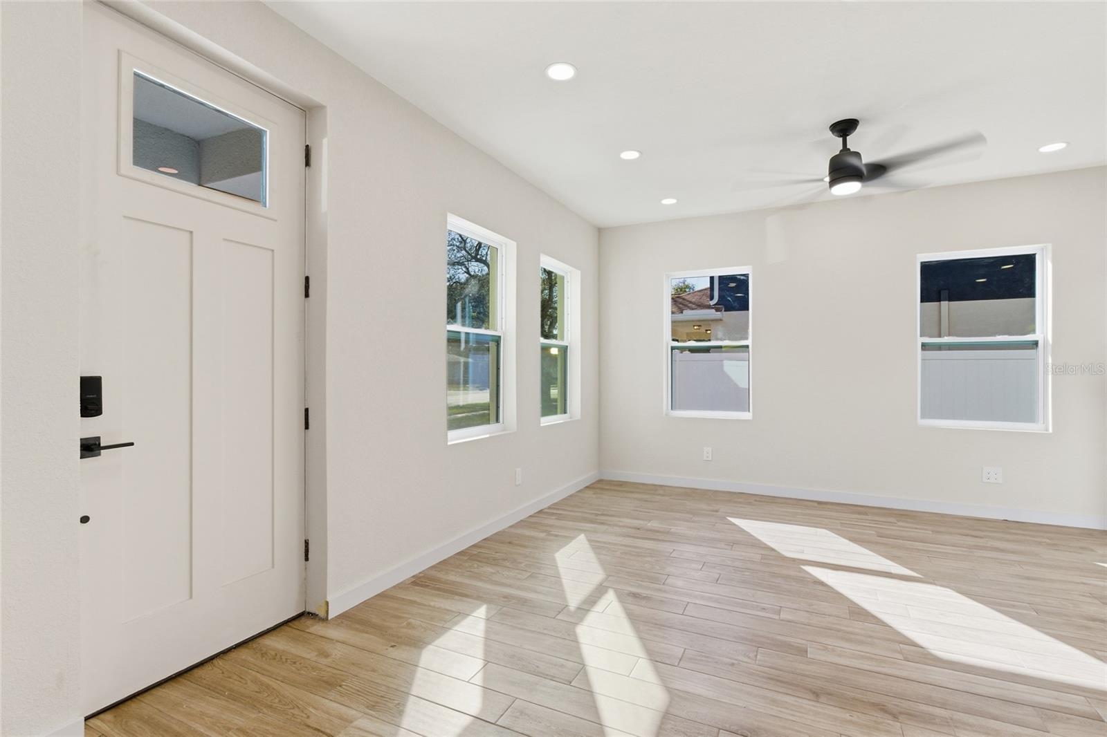 4755 11TH AVE S, ST PETERSBURG, FL — photo 18