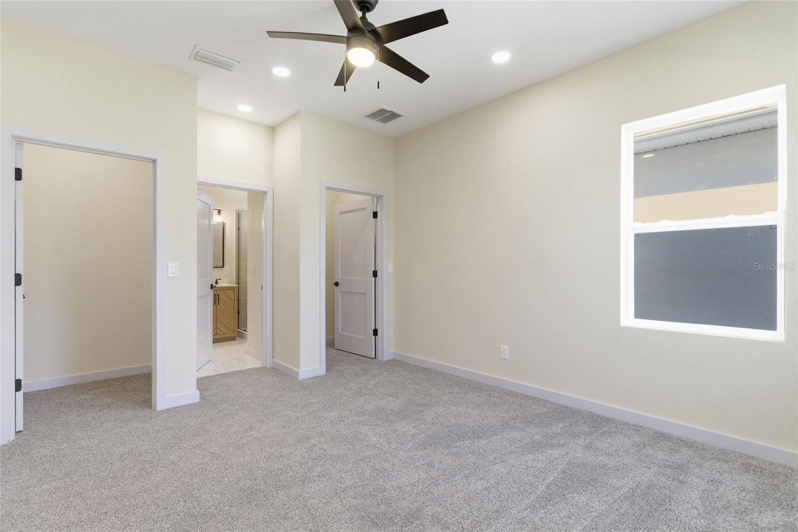 4755 11TH AVE S, ST PETERSBURG, FL — photo 26