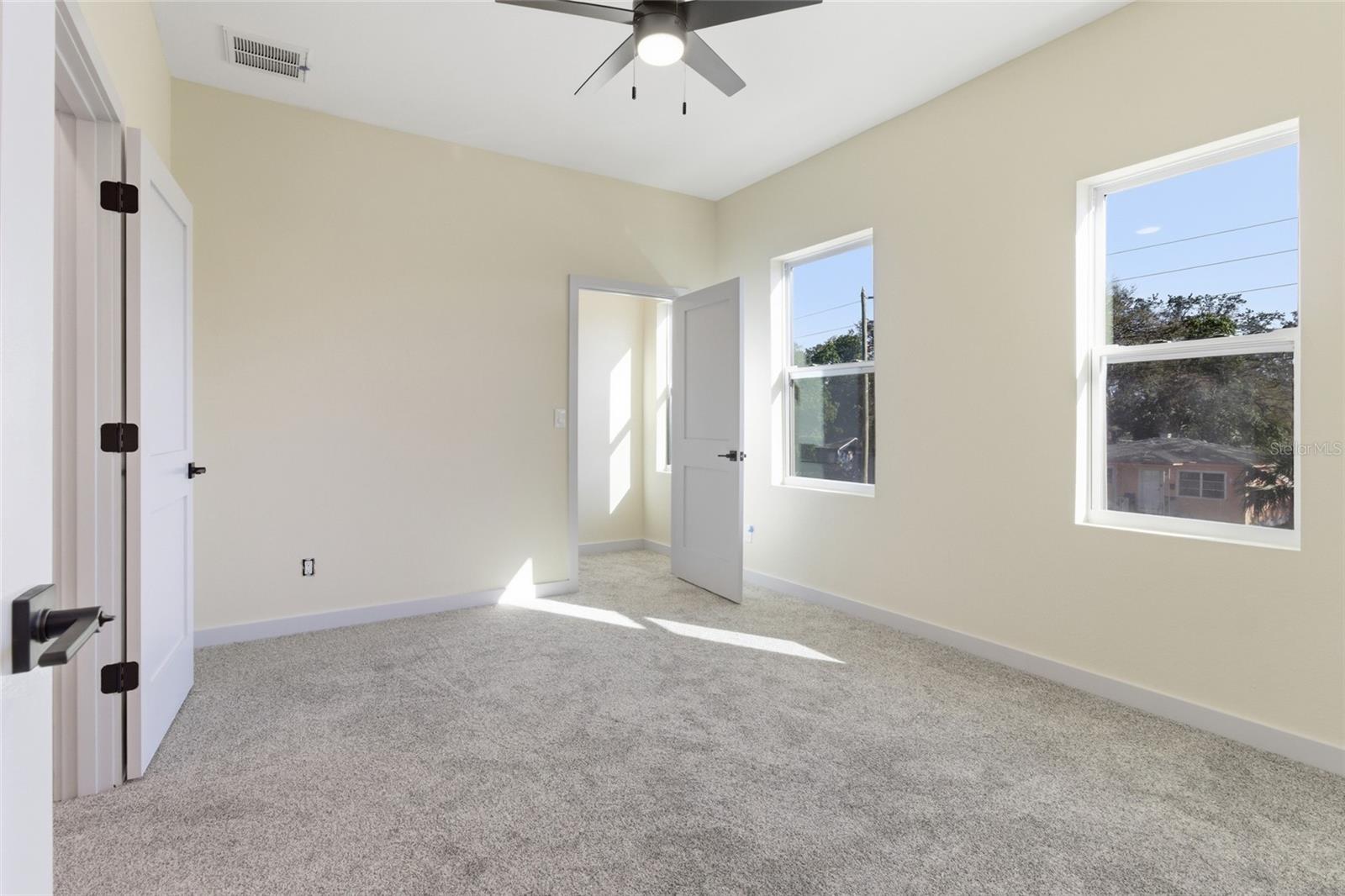 4755 11TH AVE S, ST PETERSBURG, FL — photo 35