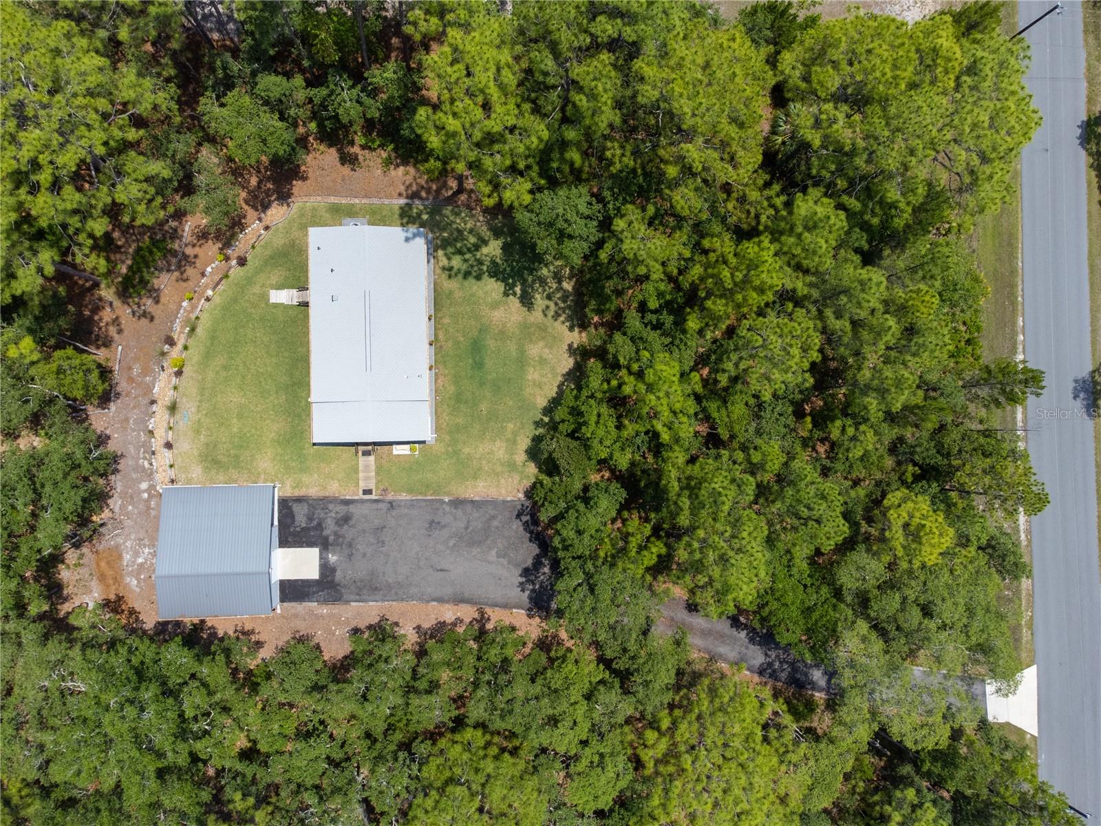 7039 S STRAIGHT AVE, HOMOSASSA, FL — photo 19