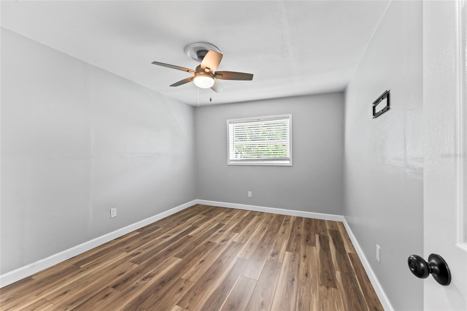 1127 WYATT ST N, CLEARWATER, FL — photo 30