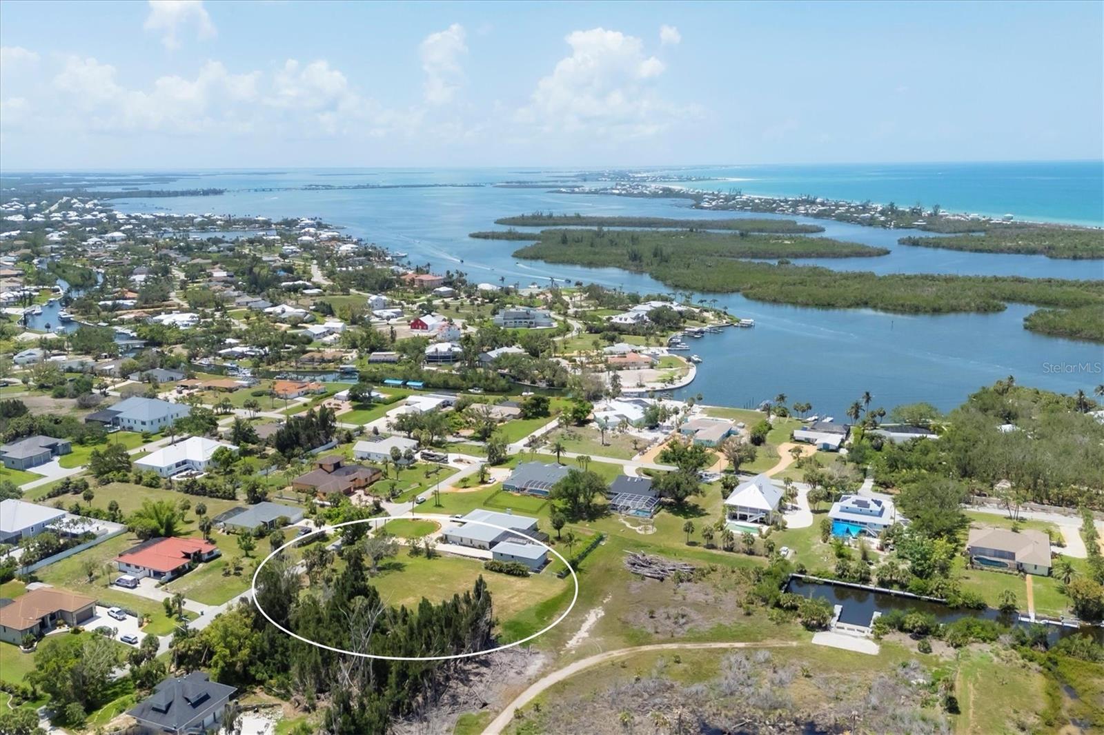 85 GREEN DOLPHIN DR N, PLACIDA, FL — photo 9