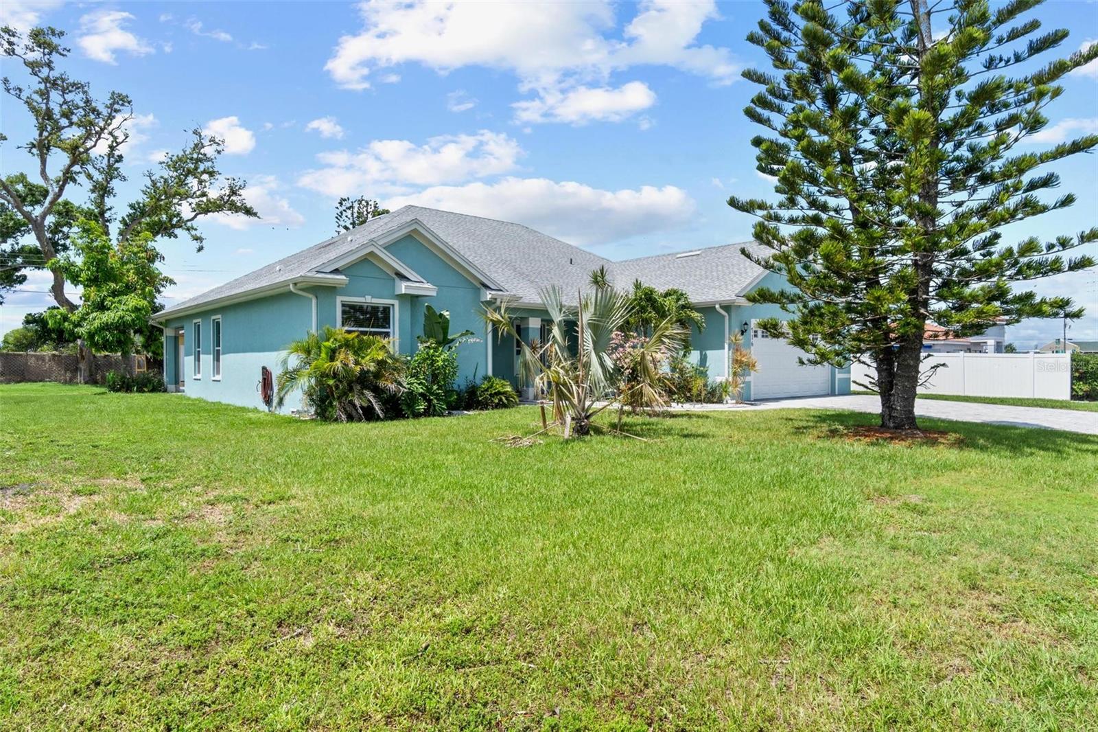 716 LAUREL AVE, VENICE, FL — photo 42