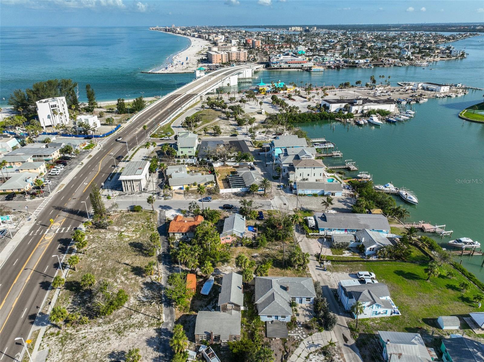 108 125TH AVE, TREASURE ISLAND, FL — photo 15