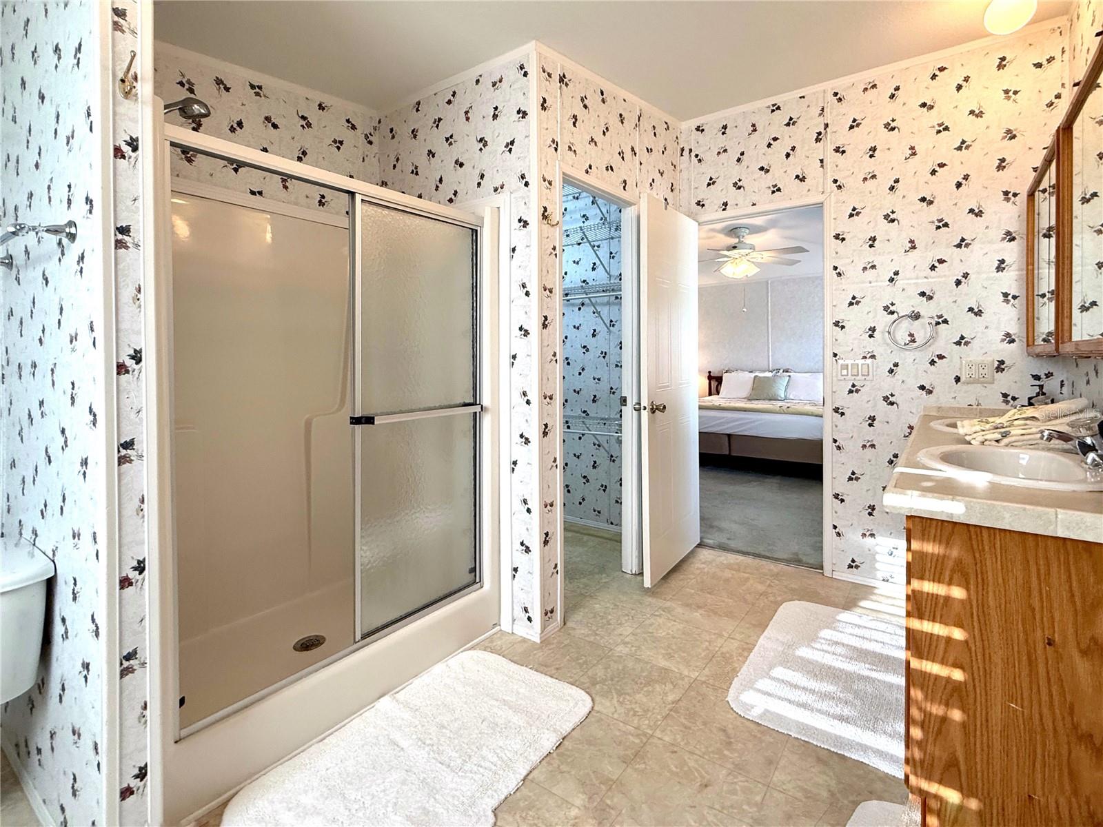 250 S PORT ROYAL LN, APOLLO BEACH, FL — photo 14