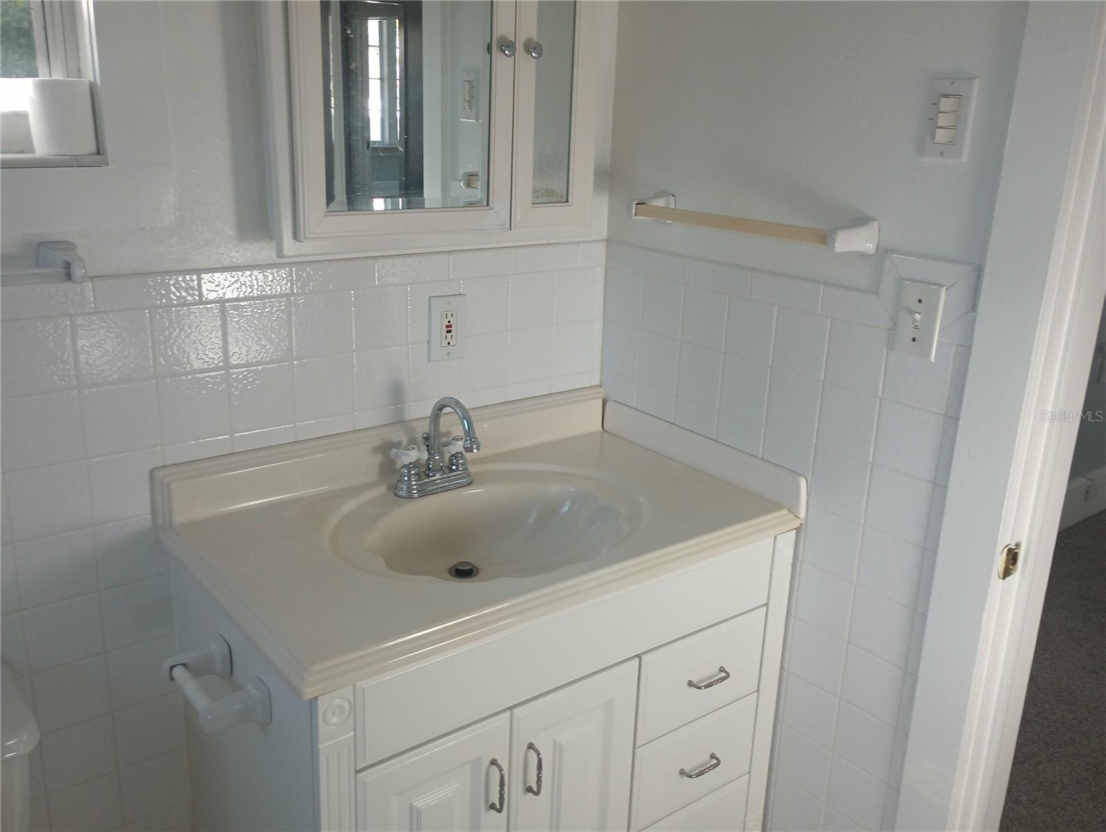 774 32ND AVE N, ST PETERSBURG, FL — photo 17