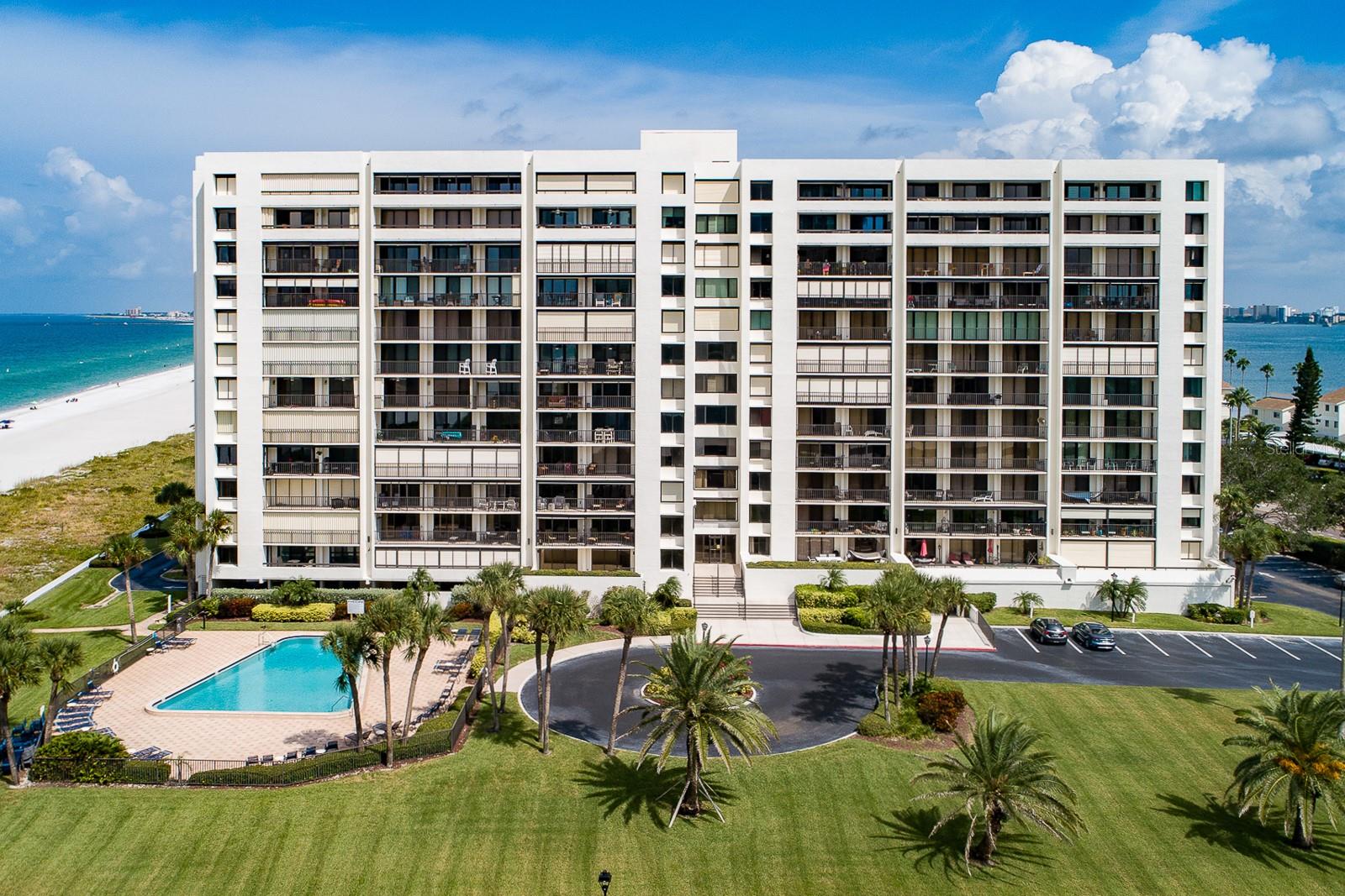 1460 GULF BLVD #1105, CLEARWATER BEACH, FL — photo 11
