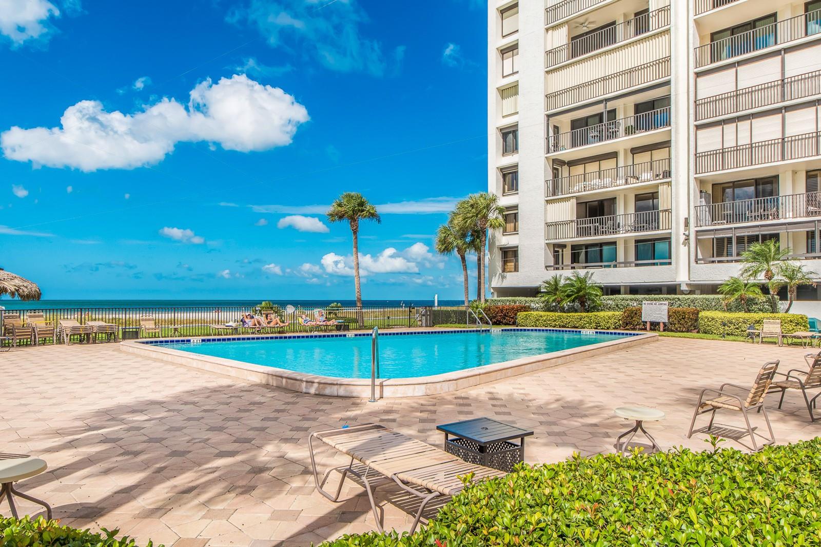 1460 GULF BLVD #1105, CLEARWATER BEACH, FL — photo 13