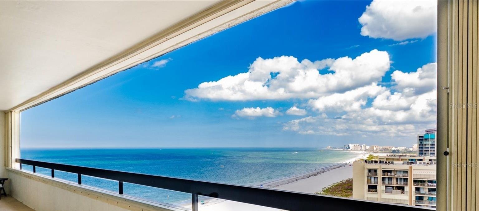 1460 GULF BLVD #1105, CLEARWATER BEACH, FL — photo 23