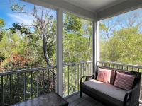 535 FOREST WAY — photo 9