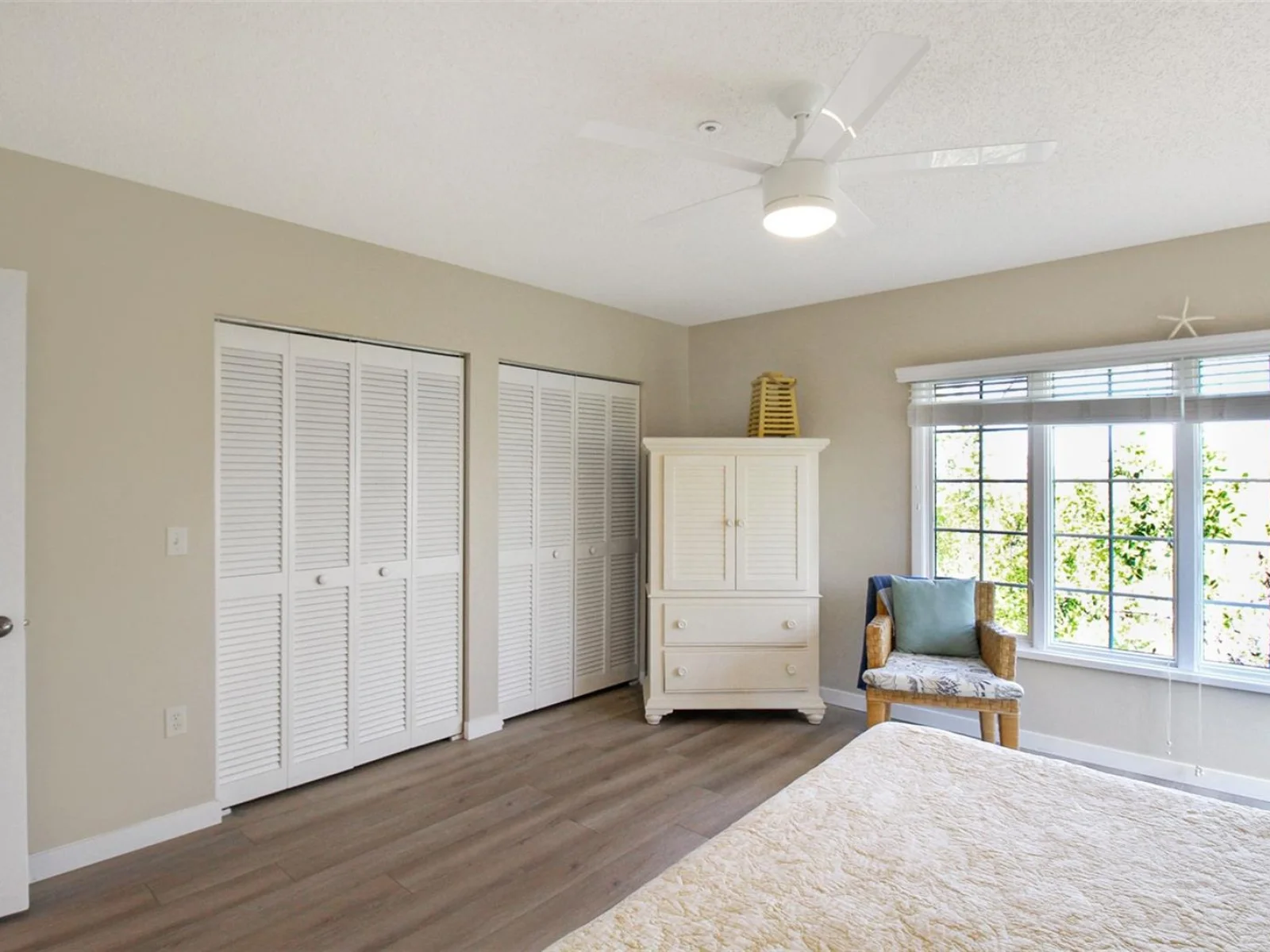 535 FOREST WAY, LONGBOAT KEY, FL — photo 30
