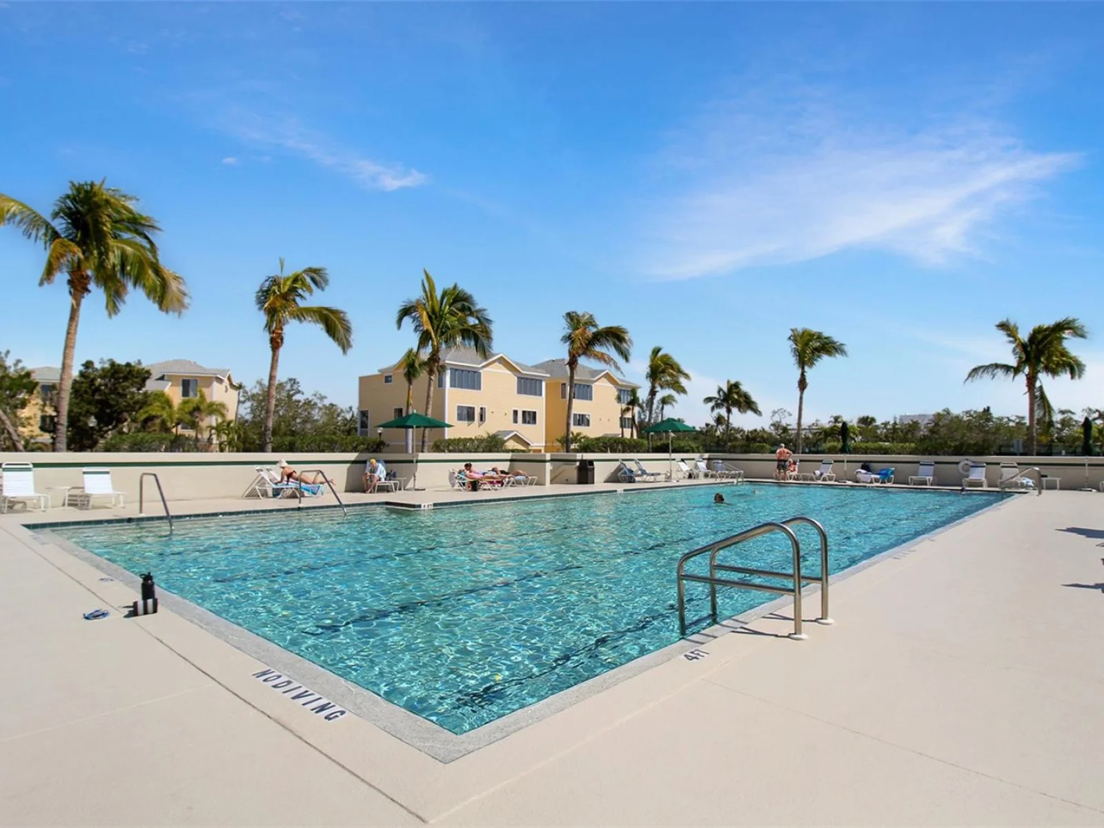 535 FOREST WAY, LONGBOAT KEY, FL — photo 59