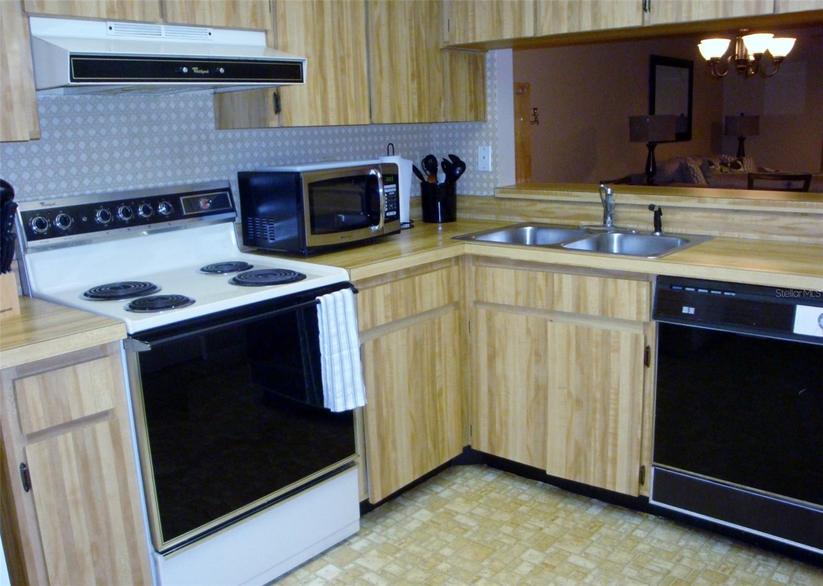 244 CYPRESS LN #244, OLDSMAR, FL — photo 8