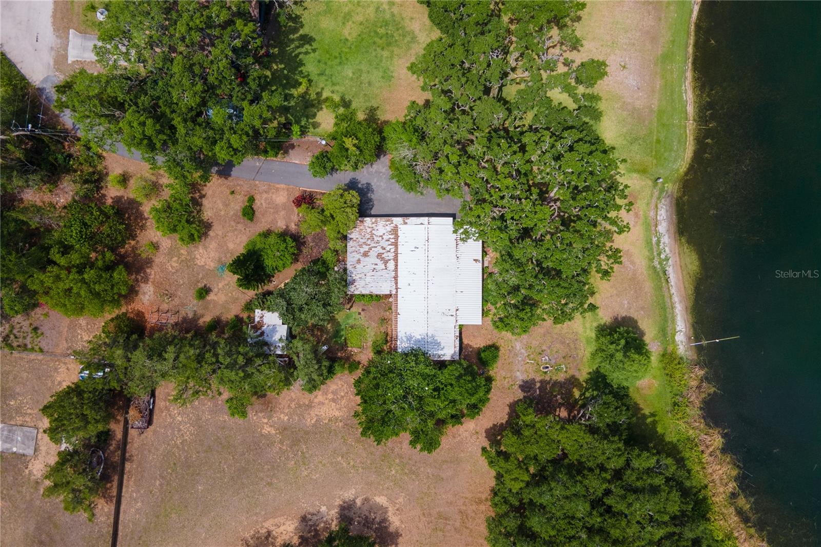 1451 OSCEOLA AVE, TAVARES, FL — photo 23