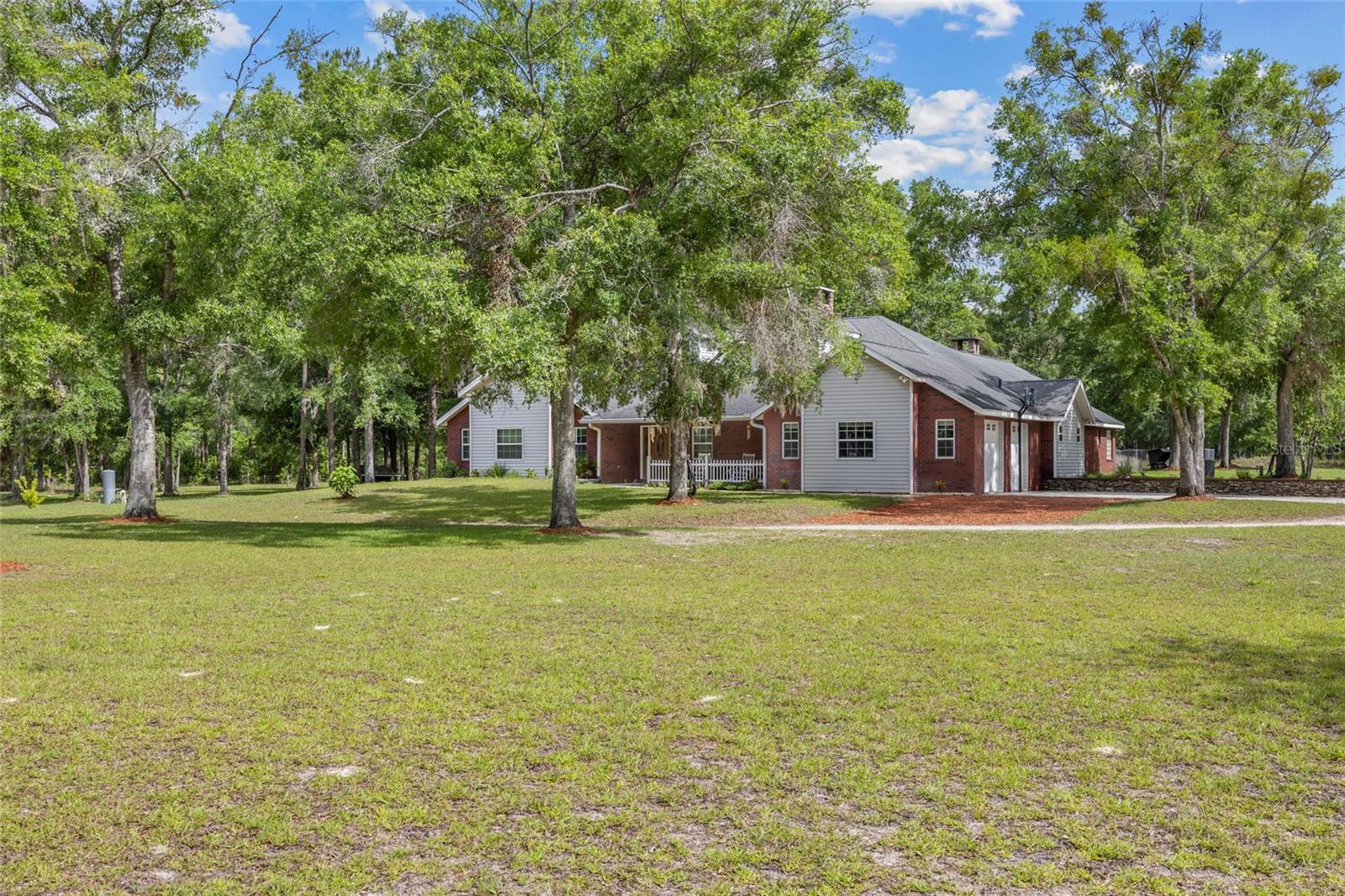 1827 SW SHILOH ST, FORT WHITE, FL — photo 7
