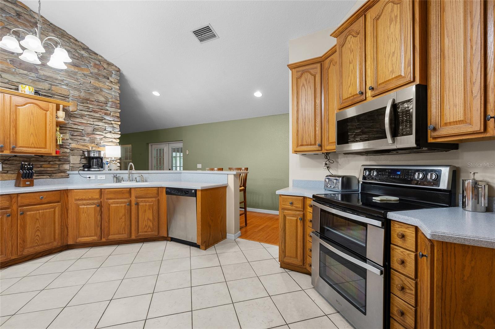 1827 SW SHILOH ST, FORT WHITE, FL — photo 20