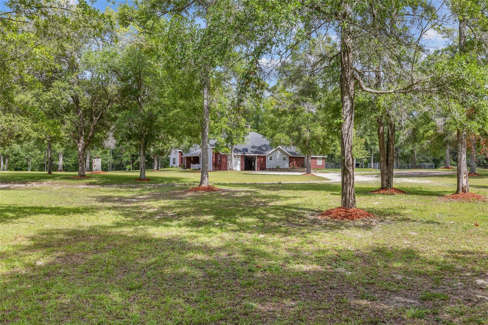 1827 SW SHILOH ST, FORT WHITE, FL — photo 48