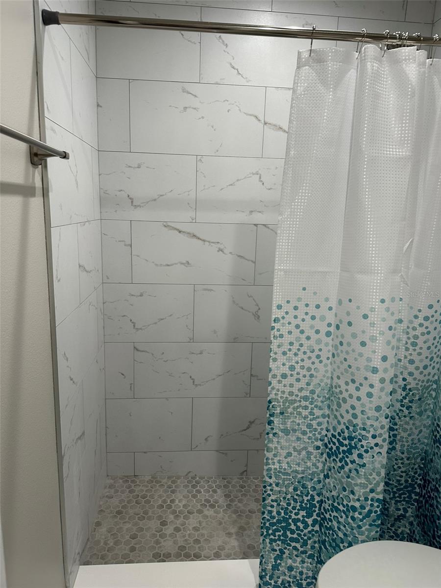 1840 3RD AVE E, BRADENTON, FL — photo 36