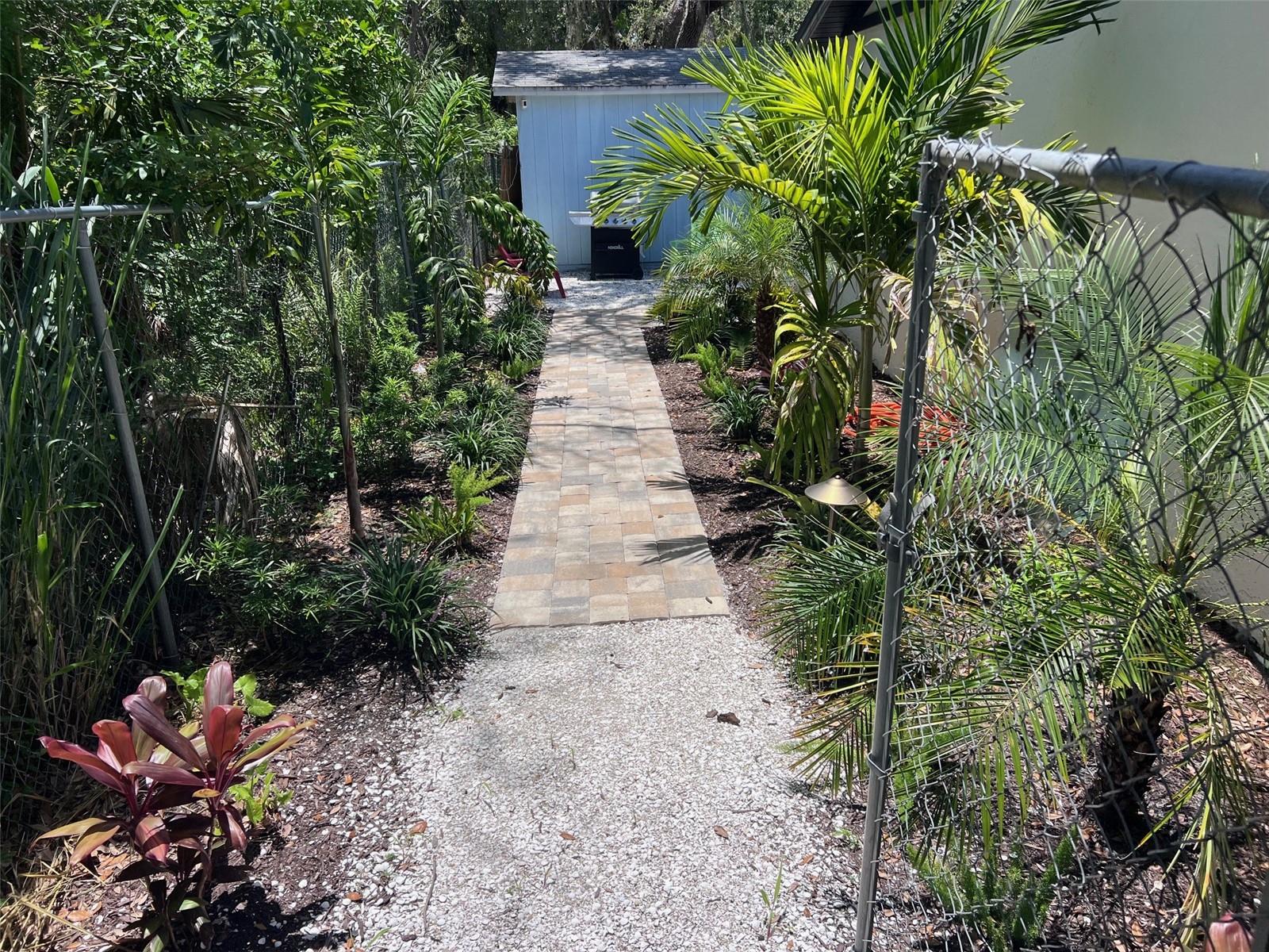 1840 3RD AVE E, BRADENTON, FL — photo 47
