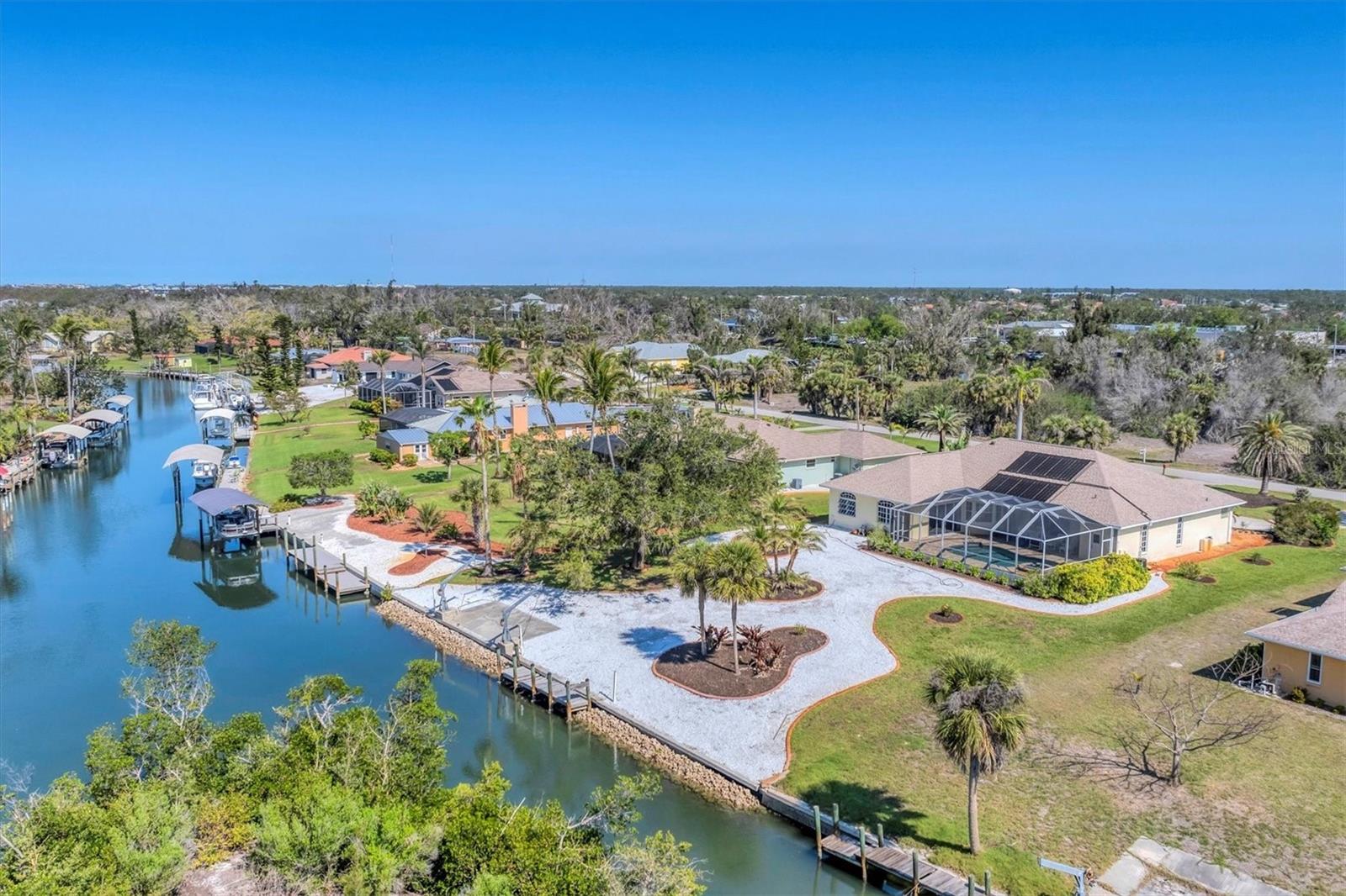 285 SPANIARDS RD, PLACIDA, FL — photo 8