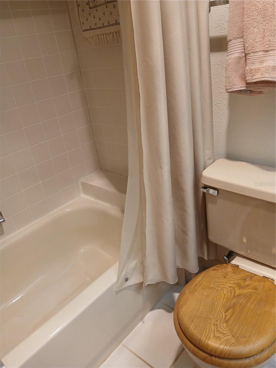 6050 CHESHAM DR #3, NEW PORT RICHEY, FL — photo 14