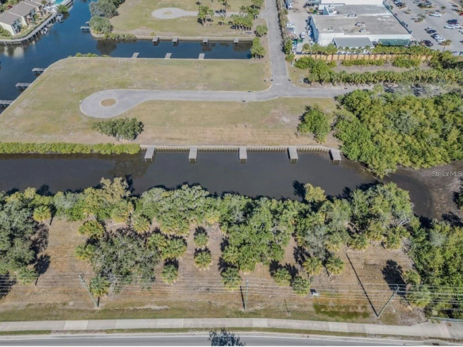 100 MERES BLVD, TARPON SPRINGS, FL — photo 1