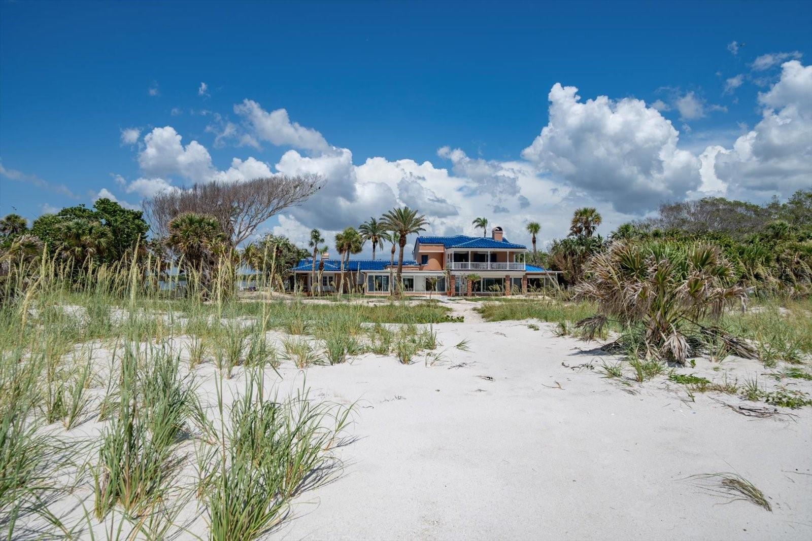 1114 MANDALAY PT, CLEARWATER BEACH, FL — photo 9