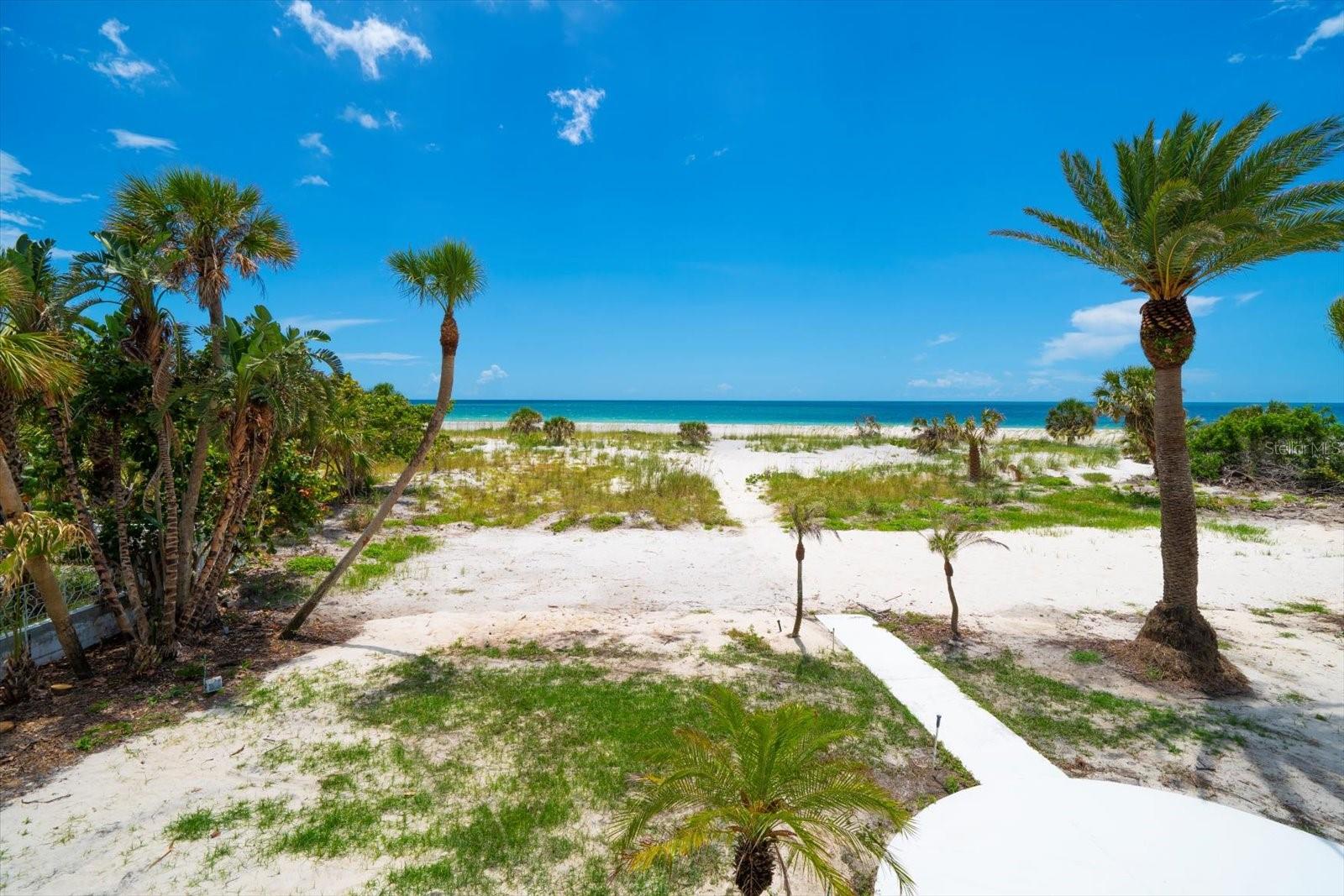 1114 MANDALAY PT, CLEARWATER BEACH, FL — photo 10