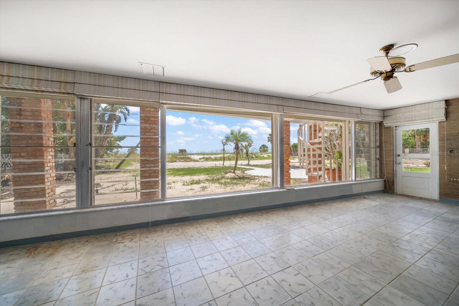 1114 MANDALAY PT, CLEARWATER BEACH, FL — photo 17