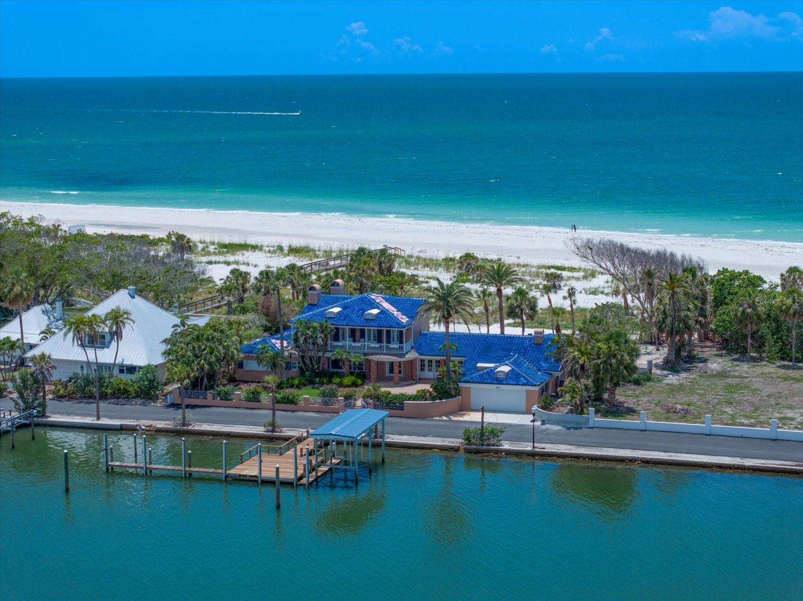 1114 MANDALAY PT, CLEARWATER BEACH, FL — photo 26